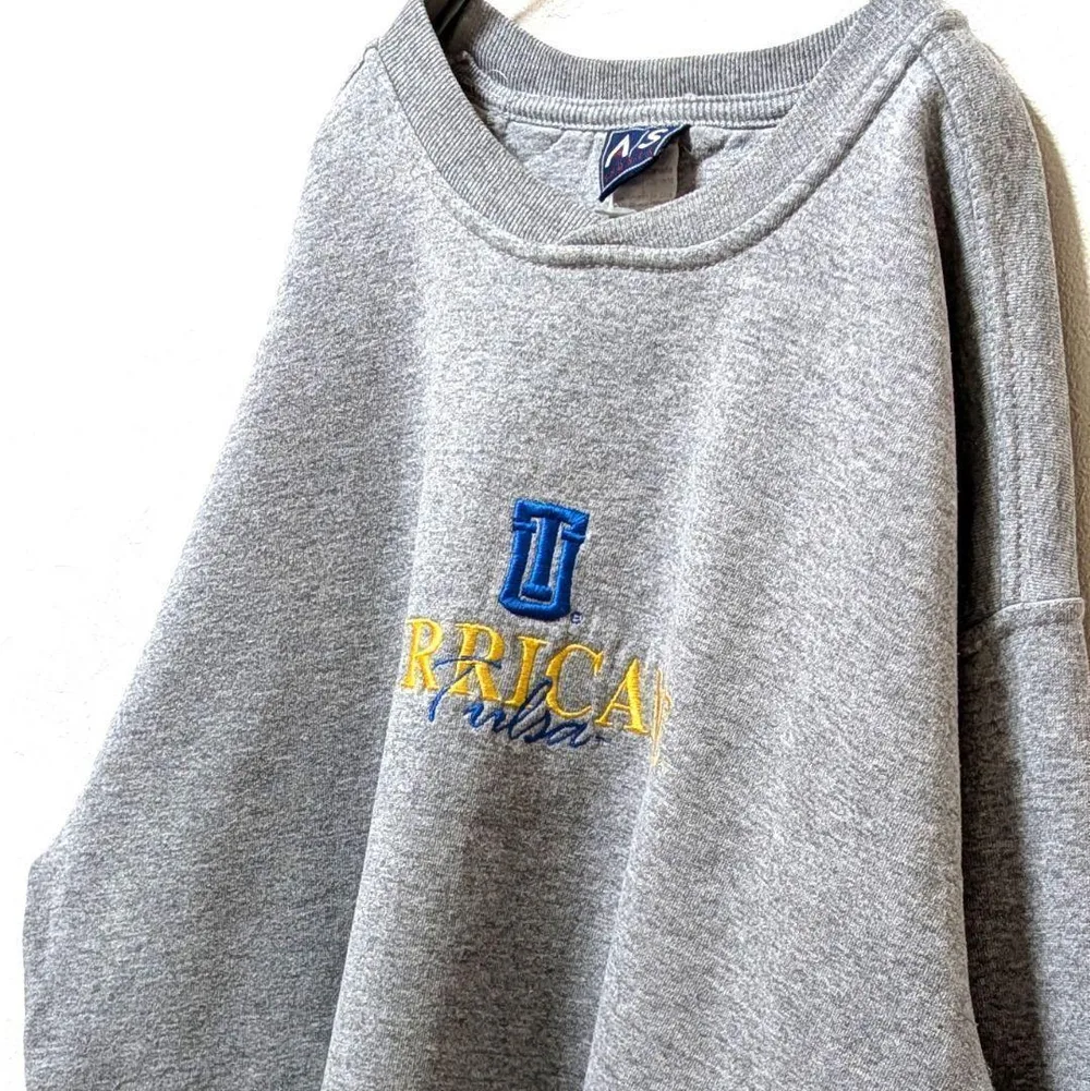ASスポーツタルサ大学ゴールデンハリケーンズ刺繍スウェットグレー灰色XL古着
