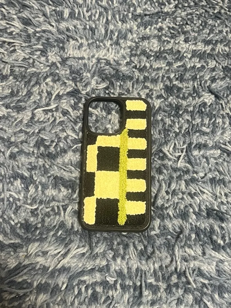 本日発送⭕️iPhone13Pro用ケース チェック柄 パイル地