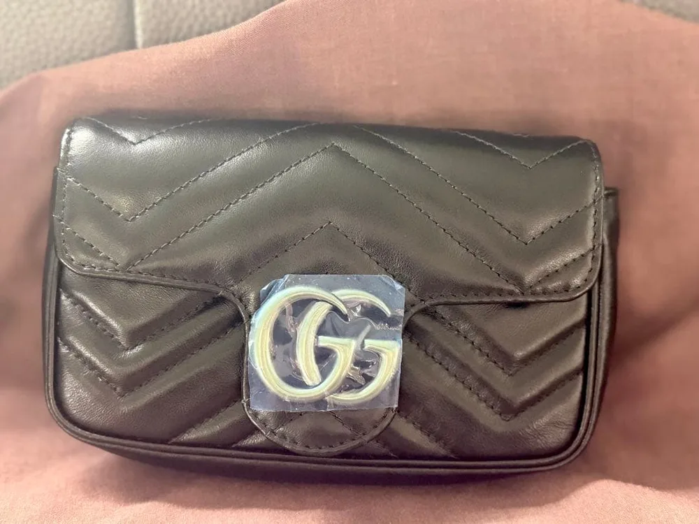 Gucci กระเป๋าสะพายไหล่ Gucci GG Marmont 476433…
