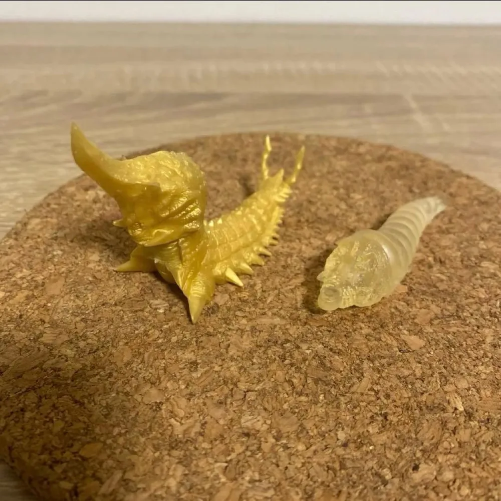 当時物 金色バトラ幼虫ミニフィギュア モスラ幼虫映画特典ミニフィギュア