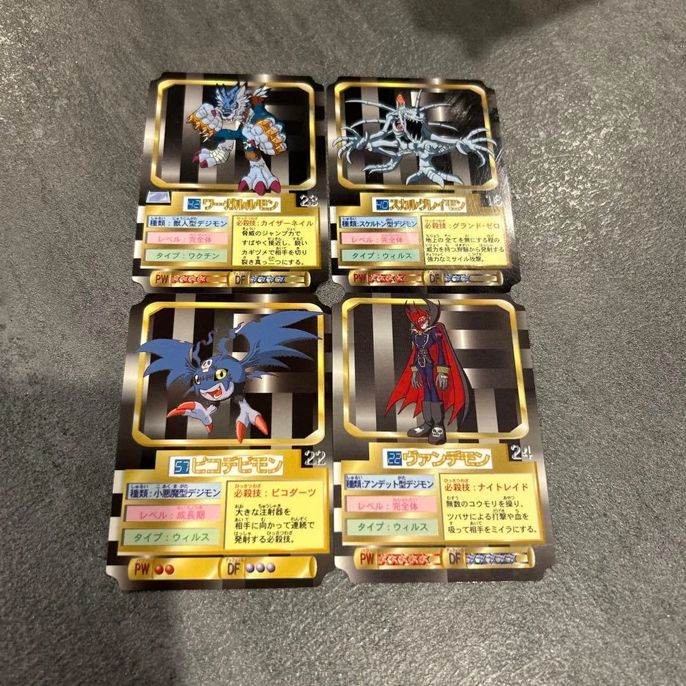 森永製菓の「デジモンアドベンチャー ウエファーチョコ」のおまけ 4枚セット