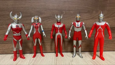 ⭐︎旧サイズ ウルトラファミリー ソフビ 5体セット タロウ 父母 セブン 初代