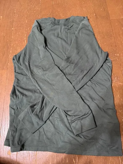 長袖カットソー お