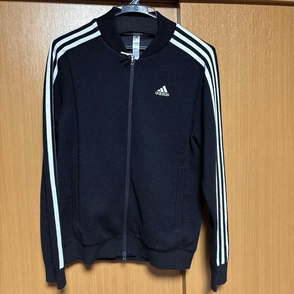 adidasゴルフウェア