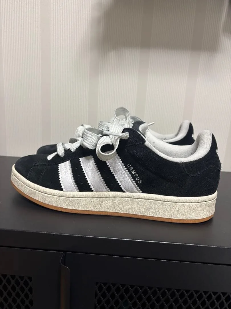 adidasスニーカー キャンパス 00S