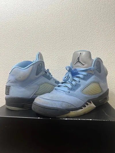 รองเท้าผ้าใบ NIKE AIR JORDAN 5 RETRO