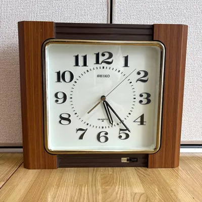 SEIKO クォーツ 掛時計 木目調 レトロ
