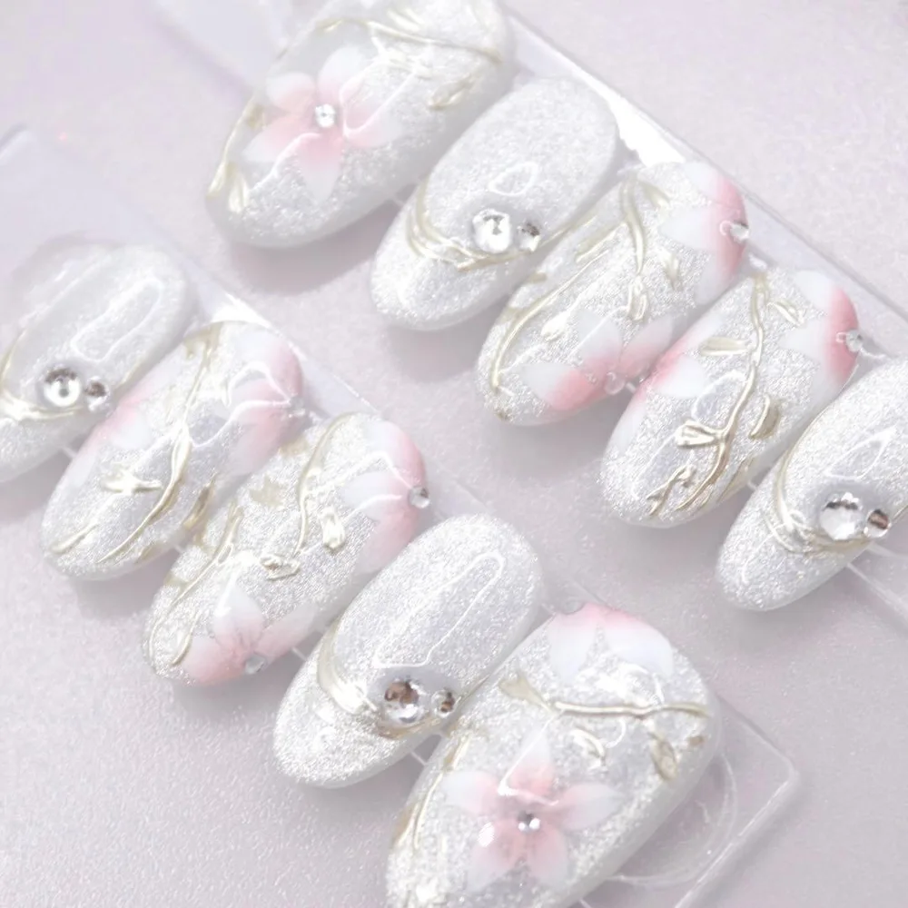 79 ネイルチップSサイズ 韓国 上品 フラワー ミラー マグネット シルバー