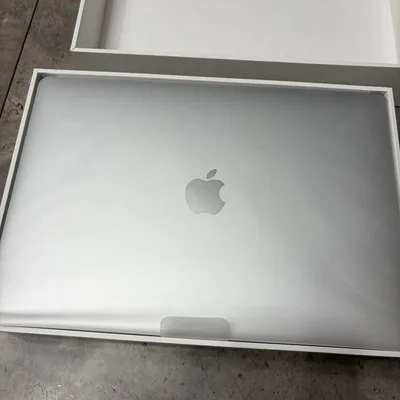 Apple MacBook Air M1 シルバー 本体 2020年