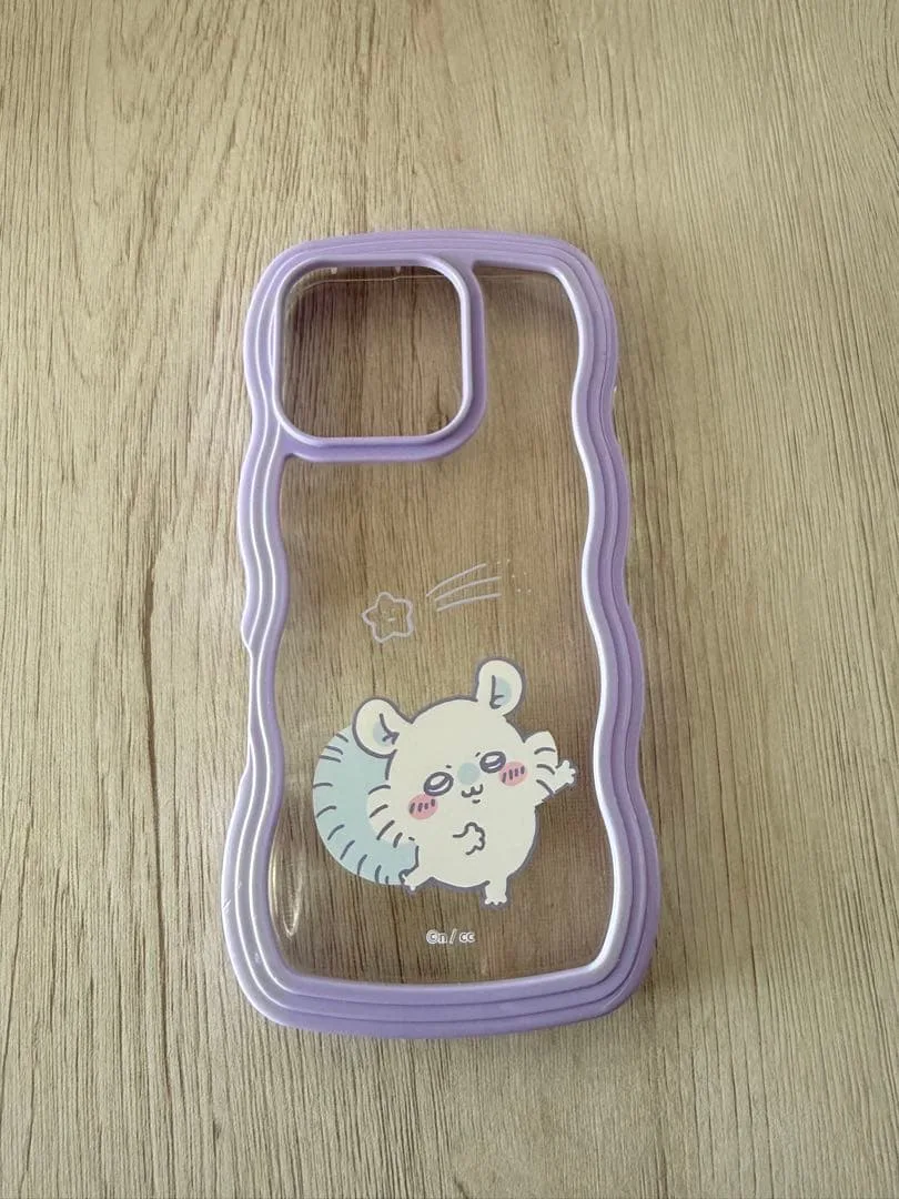 ちいかわ モモンガ うねうねケース iPhone 16Pro