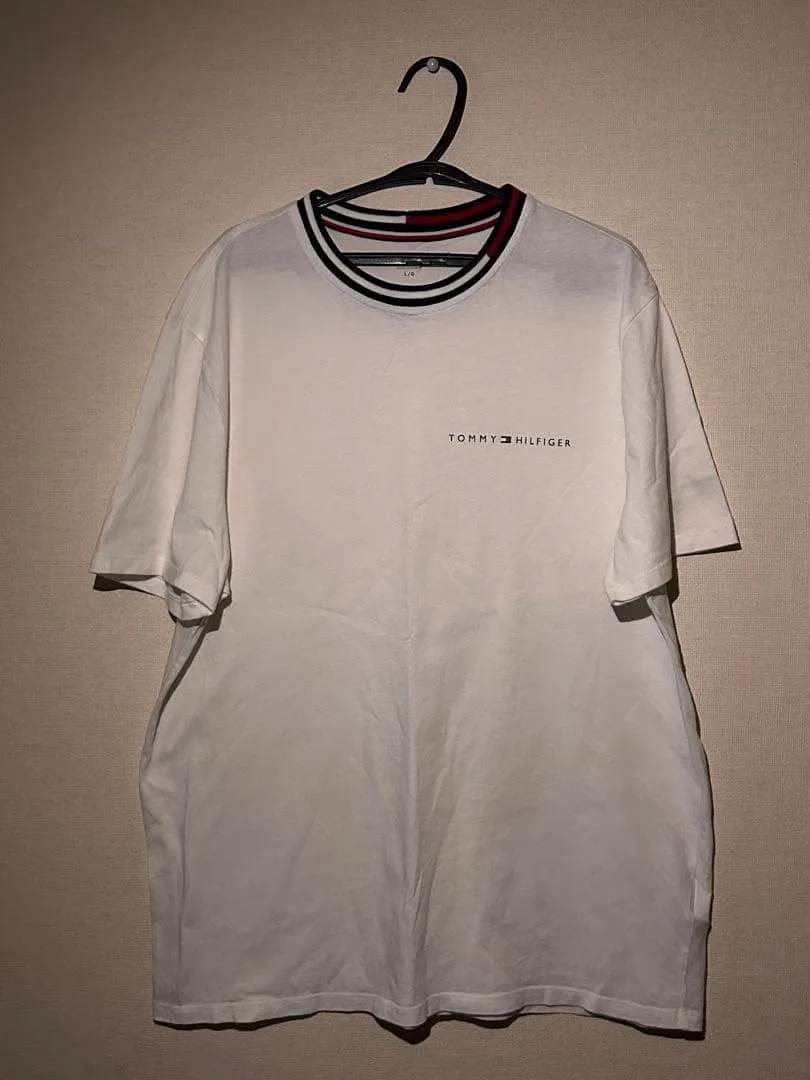 TOMMY HILFIGER ホワイト Tシャツ L/G 値下げ可能