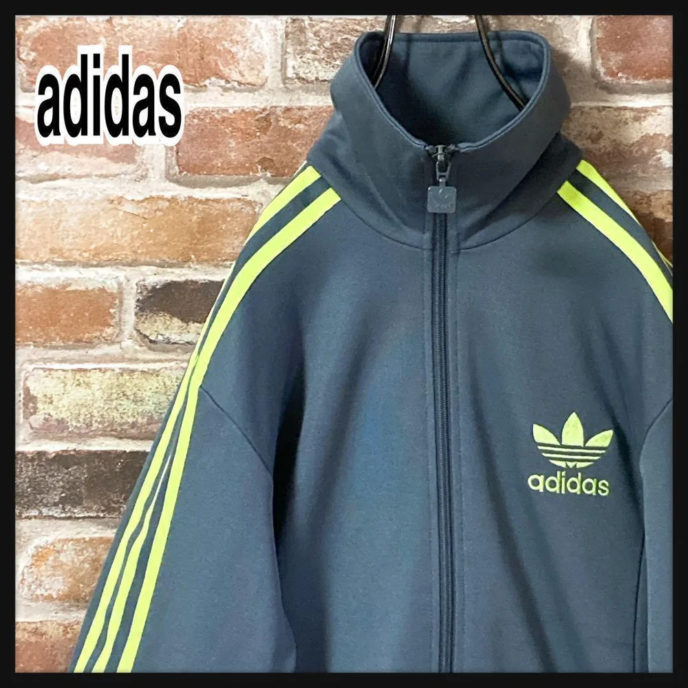 《人気》adidas アディダス トラックジャケット 刺繍ロゴ グレー M