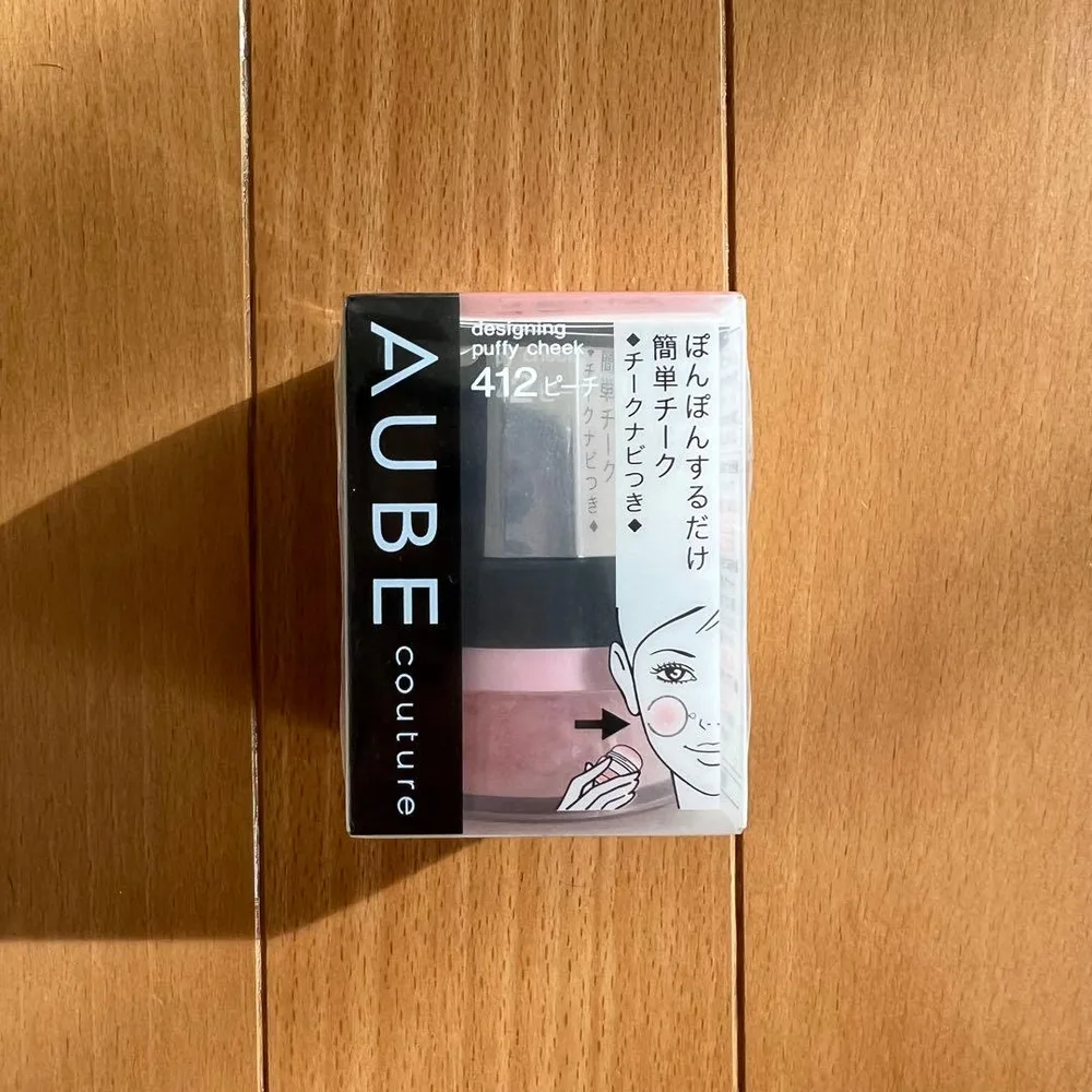 【新品未開封】 AUBE オーブ デザイニングパフィーチーク 412ピーチ