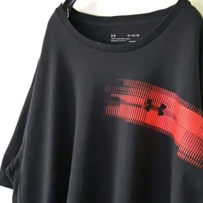 アンダーアーマー UNDER ARMOUR ロゴ Tシャツ XL ブラック黒古着
