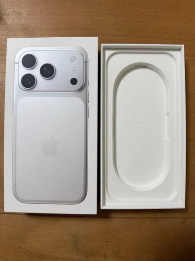Apple iPhone 17 Pro 空箱