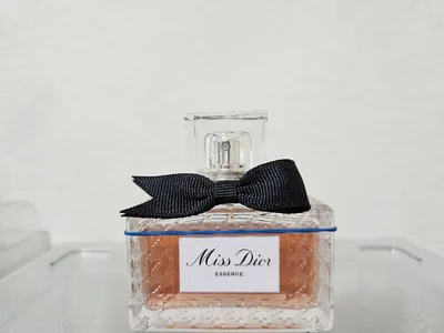 Miss Dior ESSENCE 香水 50ml