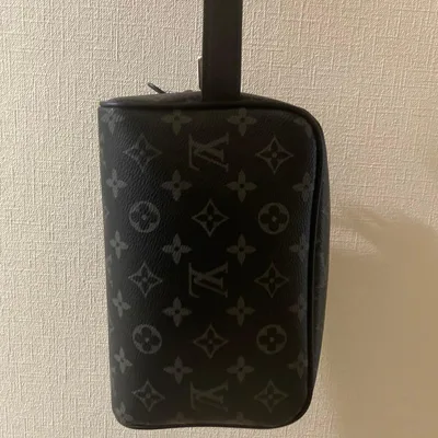 กระเป๋า LOUIS VUITTON Monogram Eclipse