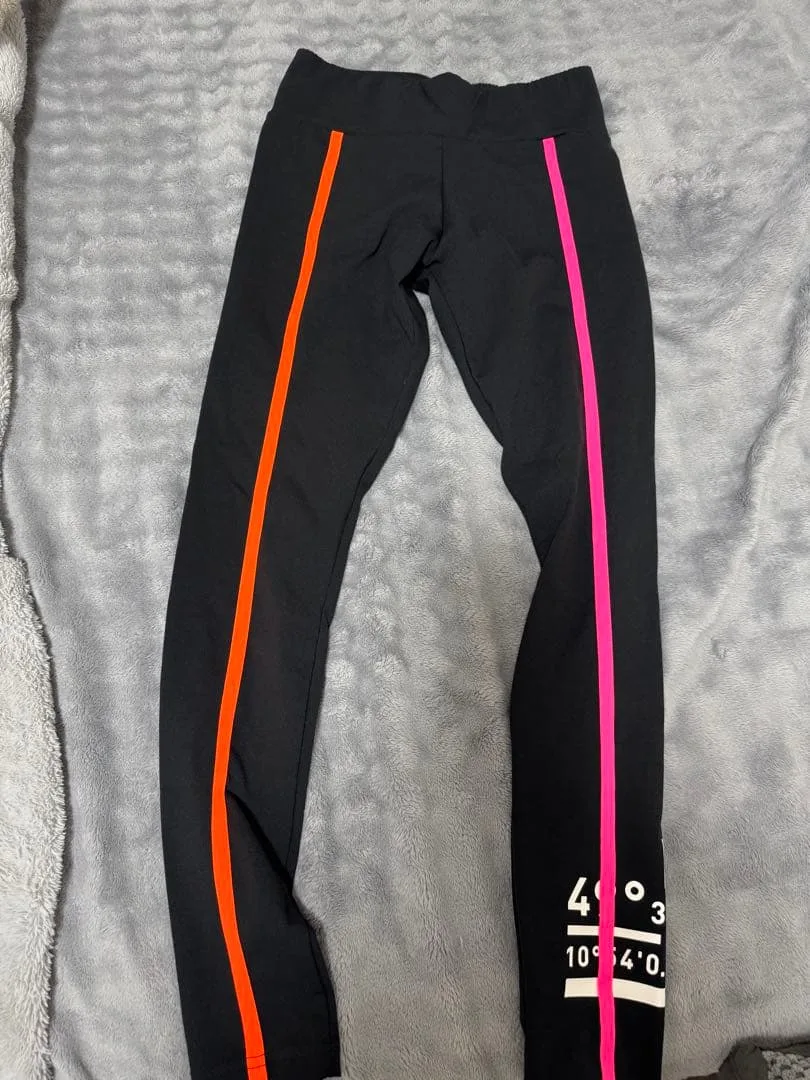 PUMA レギンス ブラック Sサイズ ピンク オレンジ