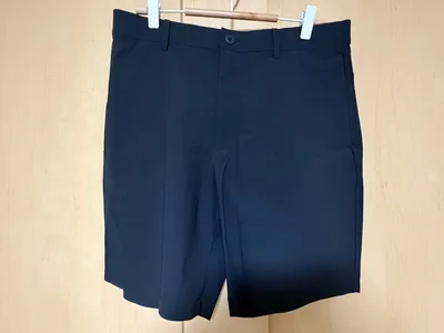 美品UNIQLO 感動ショートパンツ ブラック Mサイズ