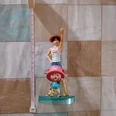 ONE PIECE ルフィ&チョッパー フィギュア