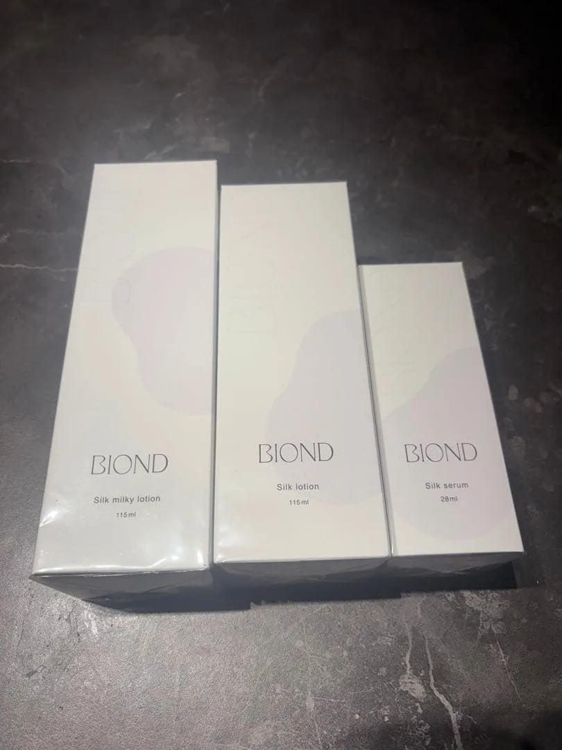 新品✨️BIOND 化粧水 乳液 美容液 スキンケアセット
