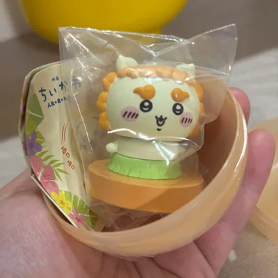 ちいかわ ガチャガチャシーサー ふりふりヘッドフィギュア