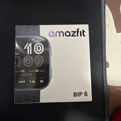 Amazfit BIP 6 スマートウォッチ 本体