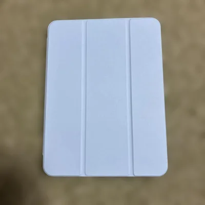 iPad用 クリア背面ハードケース 三つ折りスタンドカバー