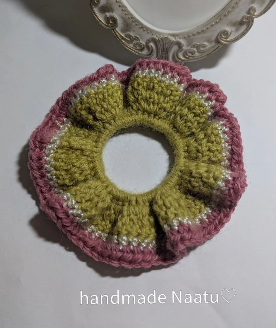 ハンドメイド 編み物 シュシュ S1