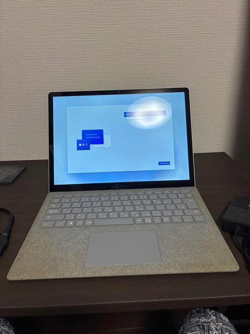 Microsoft Surface Laptop2 RAM8G / 128GB