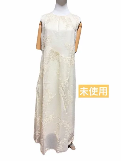 【ロングワンピ】総レース ロングワンピースドレス 花柄レース クリーム色 高身長
