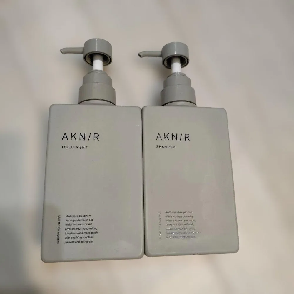 AKN/R シャンプー & トリートメント セット