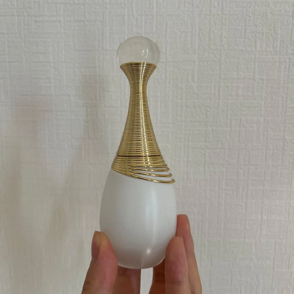 Dior J'adore 香水