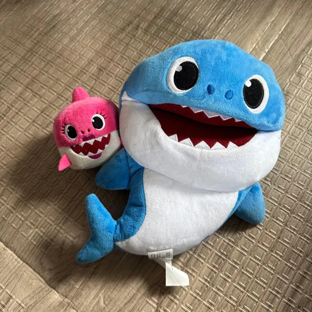 Baby Shark ぬいぐるみ 2体セット