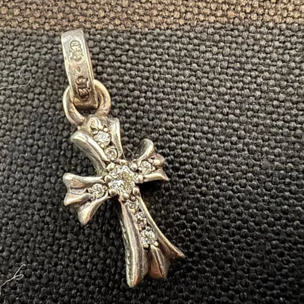 Chrome Hearts ベイビーファット パヴェダイヤ チャーム