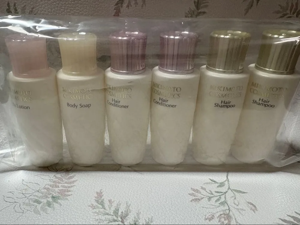 MIKIMOTO COSMETICS トラベルセット 6点