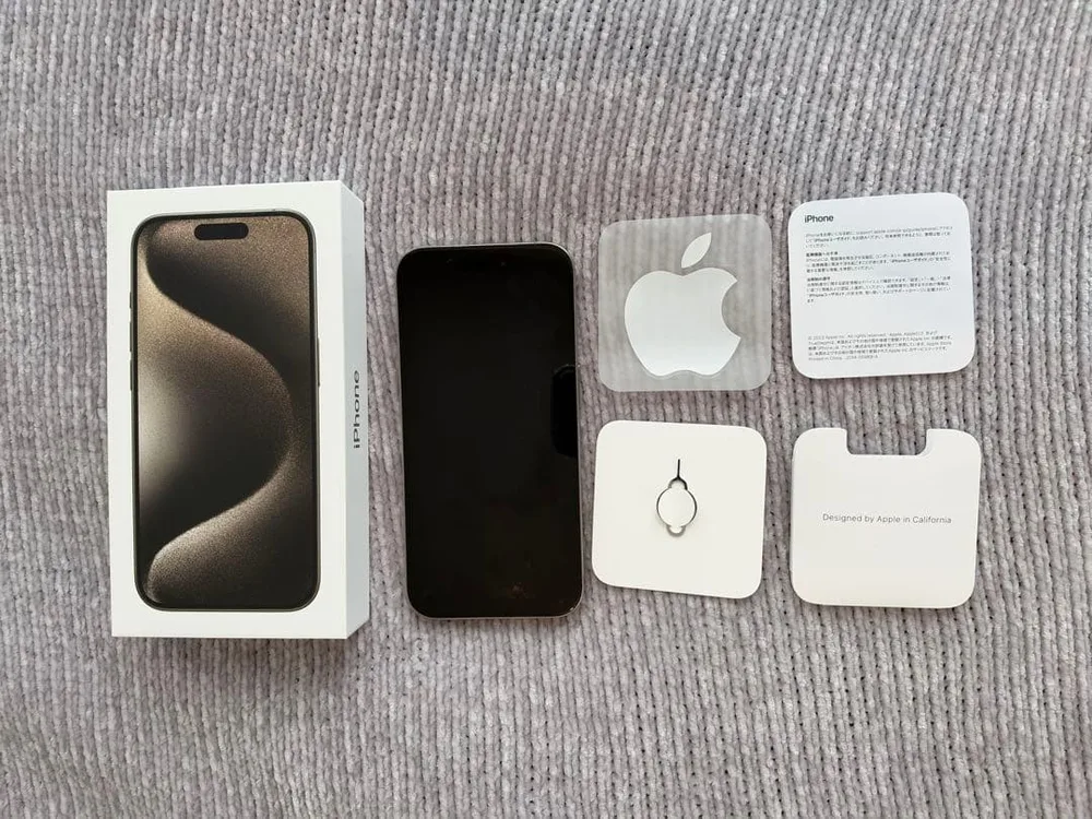【ケース付】iPhone15Pro 128GB