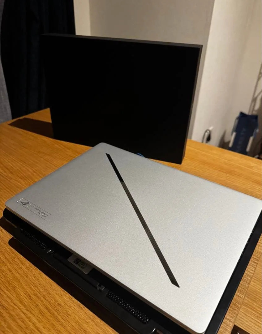 【美品・使用頻度少】ASUS ROG Zephyrus G14 2026年モデル
