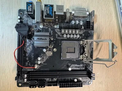 ASRock H310CM-ITX/ac Mini-ITX マザーボード 本体