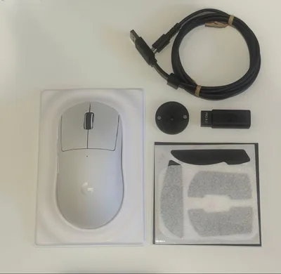 【美品】Logicool G PRO X SUPERLIGHT2マウス 本体