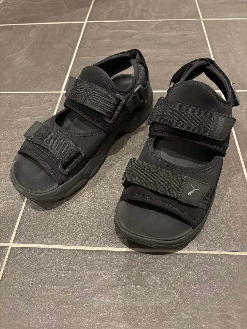 PUMA スポーツサンダル ブラック