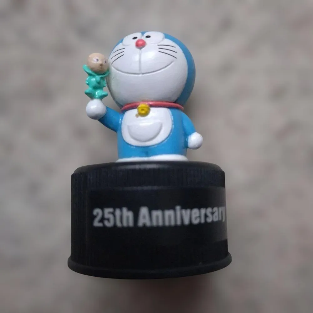 ドラえもん 25th Anniversary フィギュア