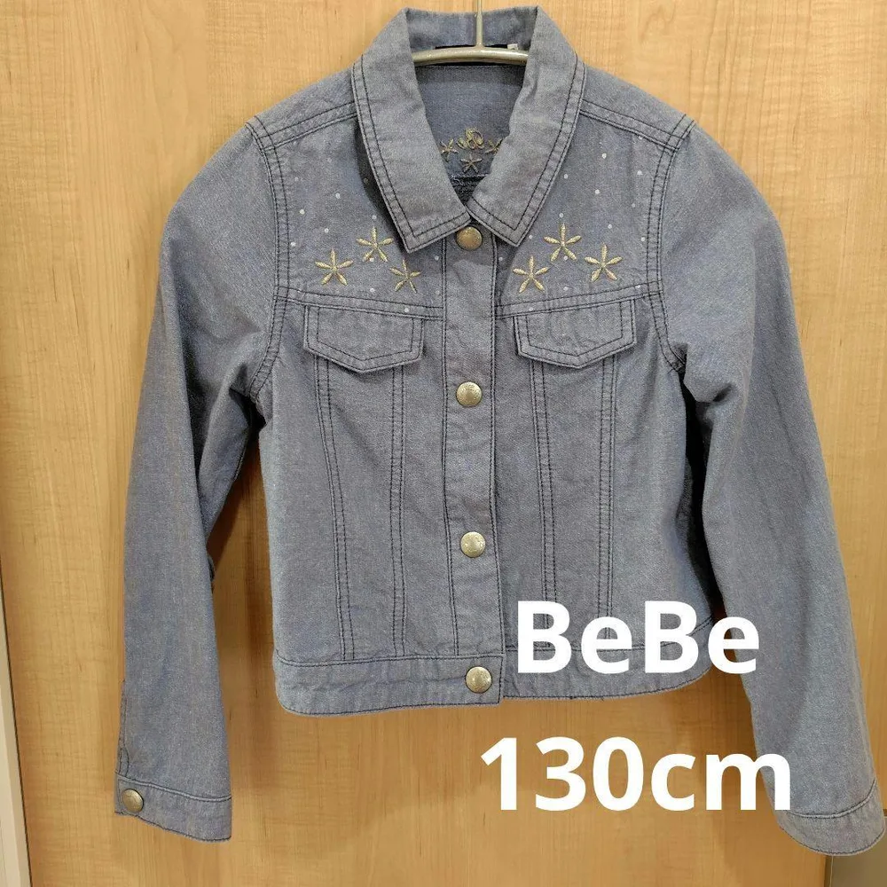 【BeBe】デニムジャケット 花柄刺繍 130cm 綿100%
