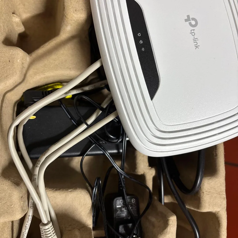 TP-Link 無線LANルーター TL-WR841N 本体