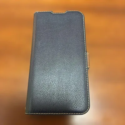 iPhone手帳型ケース 紺 iPhone15 中古品
