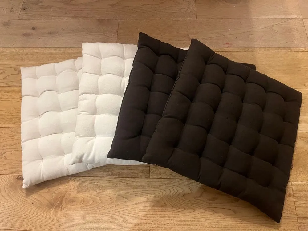 無印良品 座布団 4枚セット 白・茶 39✖️39cm