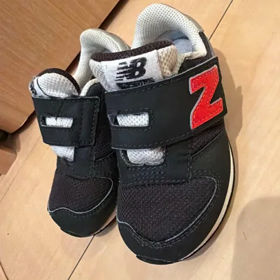 New Balance キッズシューズ ブラック