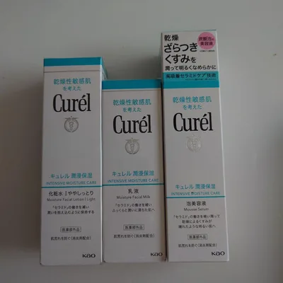 ②Curél 化粧水・乳液・泡美容液、保湿ケア 3点セット