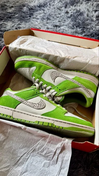 NIKE DUNK LOW AS คลอโรฟิลล์ 27.5ซม