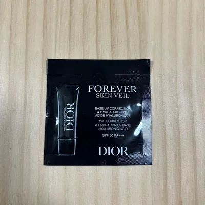 Dior ディオール フォーエヴァースキンヴェール サンプル